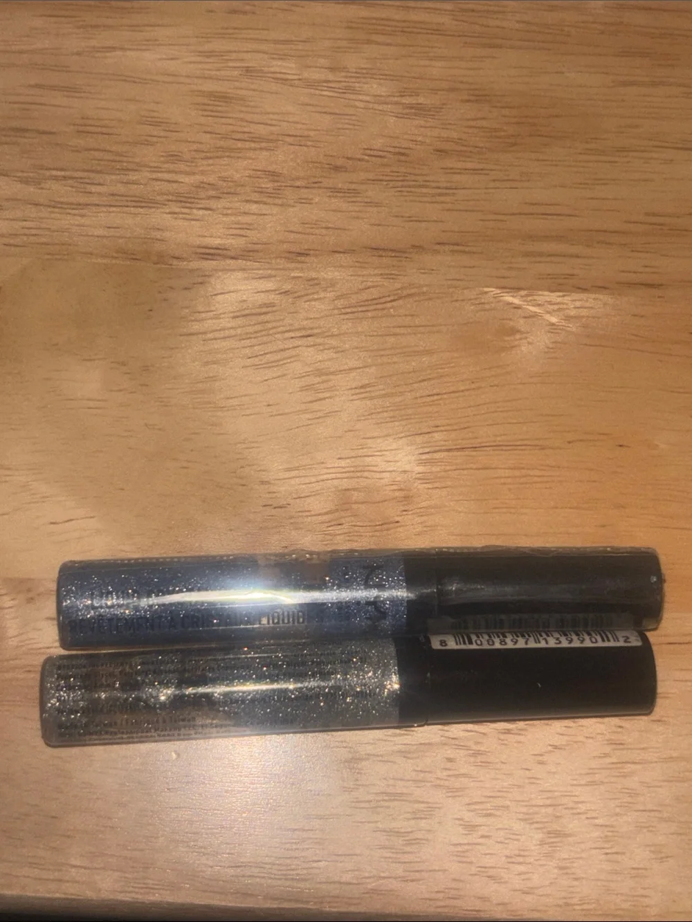 NYX Liquid Crystal Eyeliner - Shade Pewter and Crystal Silver